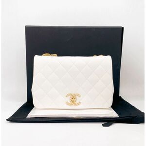Chanel Women Pre-Loved Bag Brand New Condition